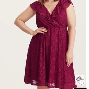 Torrid  berry lace ruffled neck skate dress Size 2